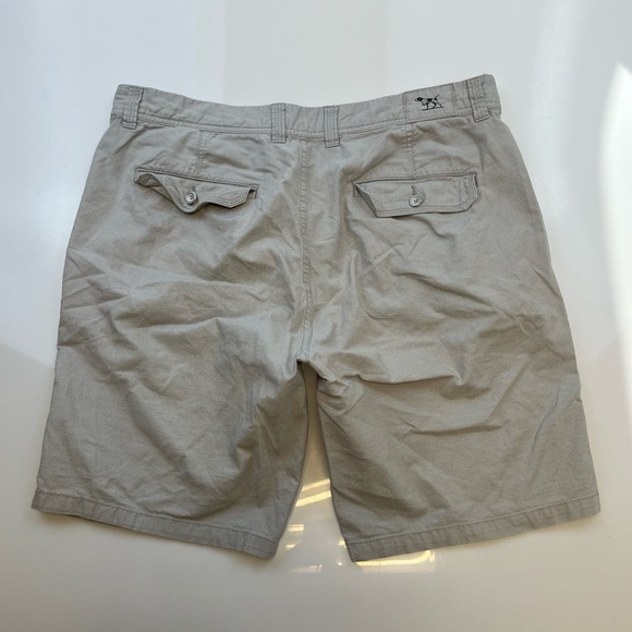 Rodd & Gunn The Gunn 9" Short N122-6 - Picture 5 of 6